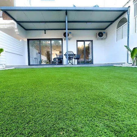 Luxury Garden Apartment Paphos